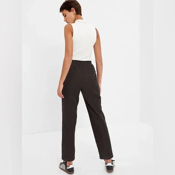 2/$20🍁Gap | High rise pleated taper corduroy pants (6) - Picture 2 of 11